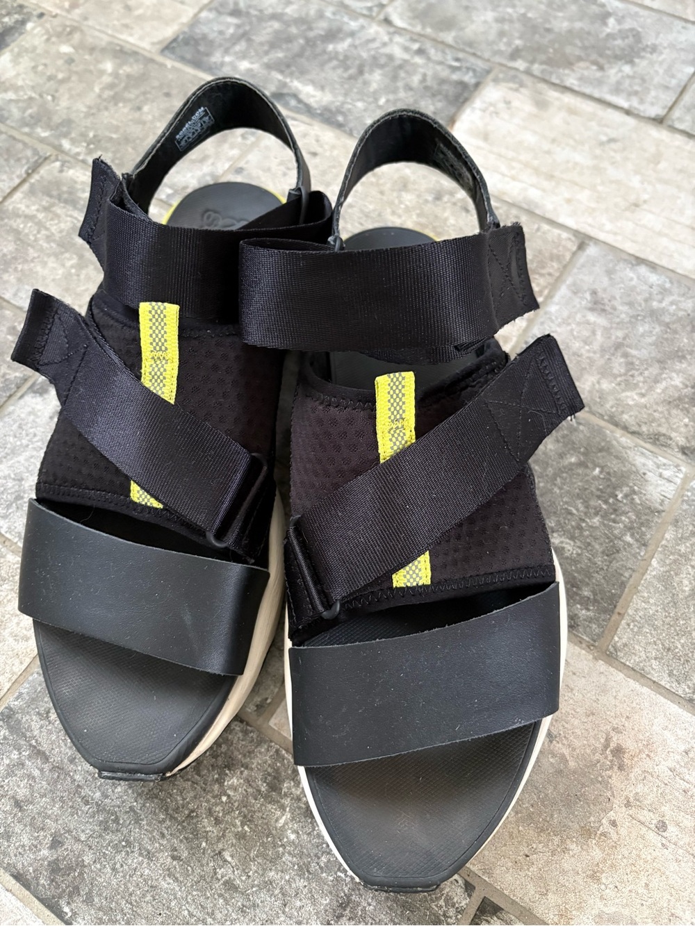 Sorel Black and Yellow Sporty Women’s Sandals